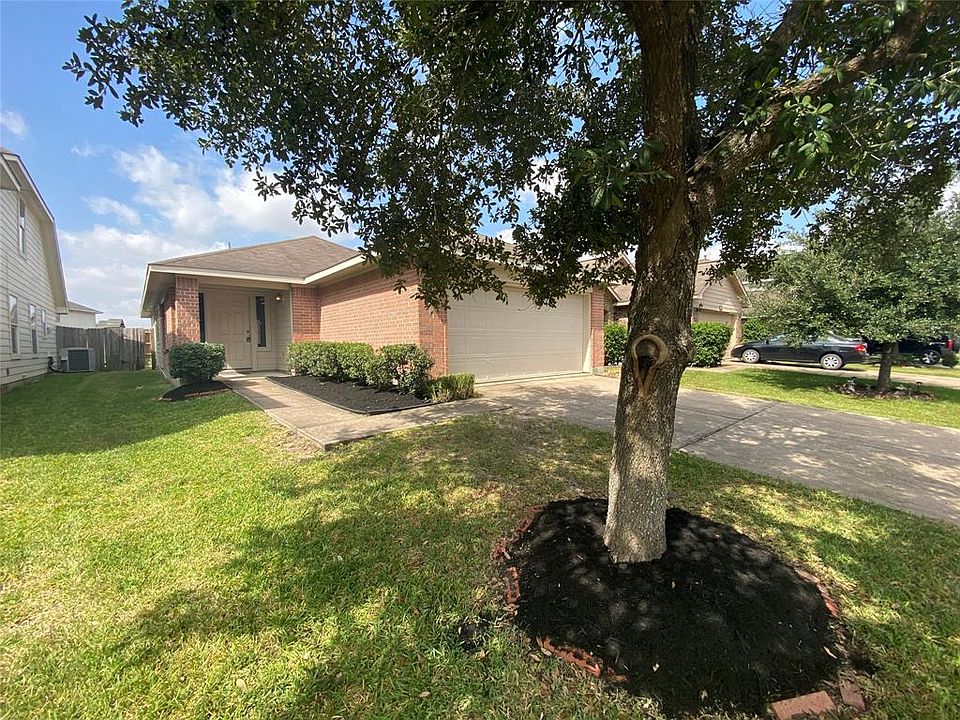 1st image of 7403 Legacy Pines Dr