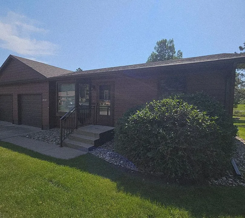 3422 Idlewild Ct
