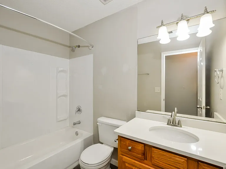 9961 Fox Run Dr — Photo 14
