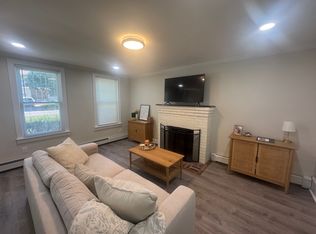 (Undisclosed Address), Huntington, NY 11743