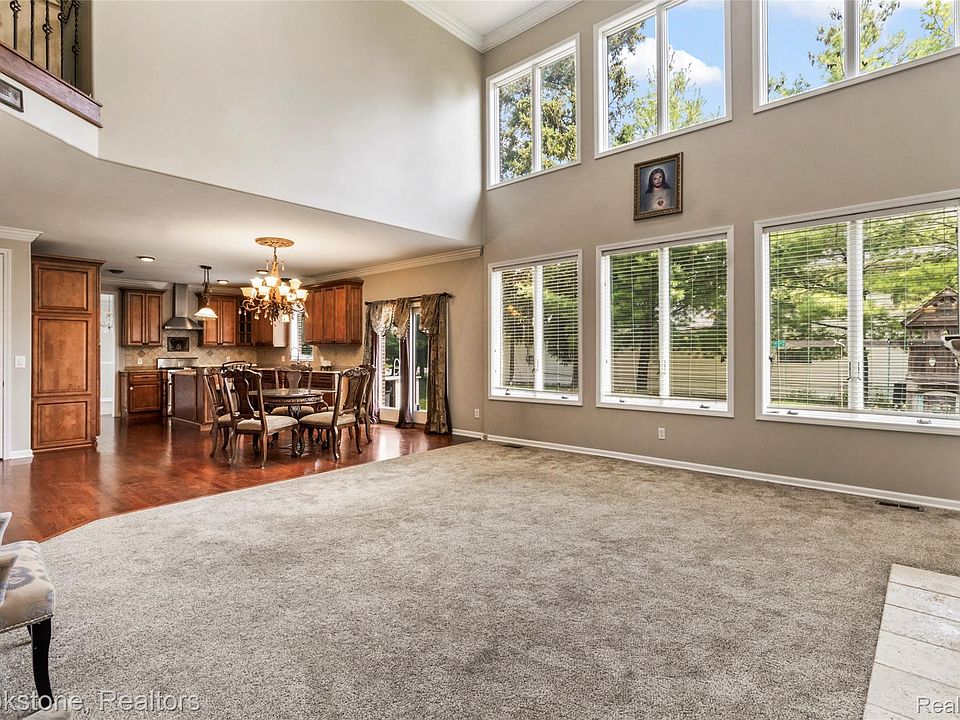2115 Aldwin Dr, photo 19
