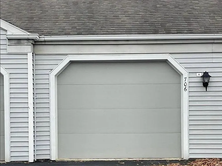 706 Cambridge Ct — Photo 24