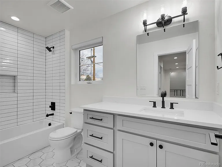 4640 W 39th Ave — Photo 17