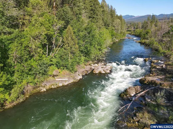 761 W Central Ave, Gates, OR 97346