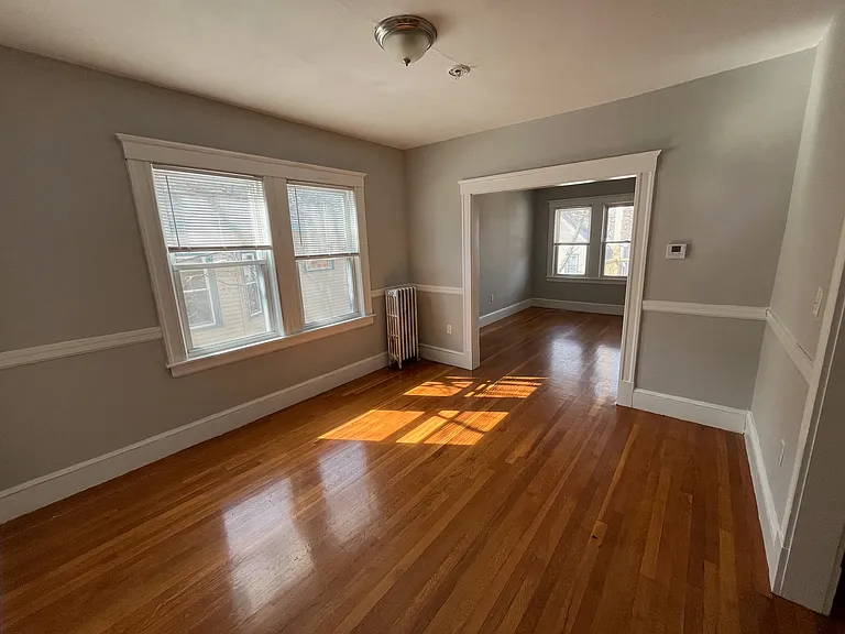 113 Sherwood St #3R — Photo 18