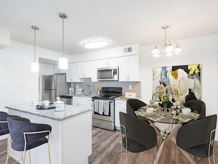 Tamarron Apartment Homes — Photo 6