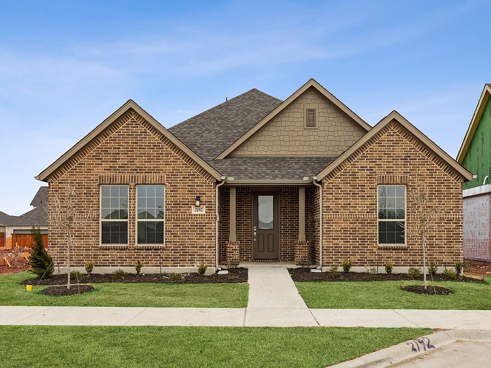 1st image of 2192 Vista Way