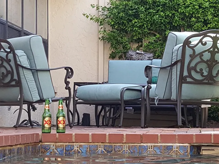 Sitting area