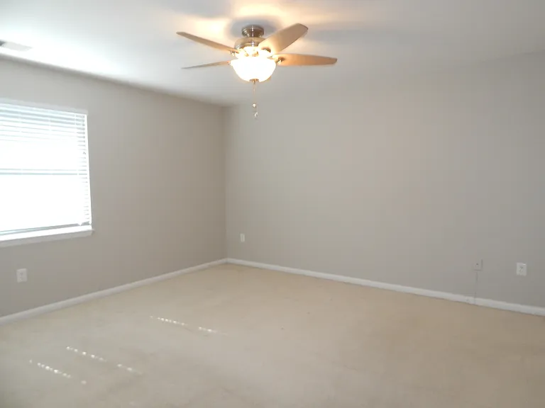 17 Juliet Ln #303 — Photo 22