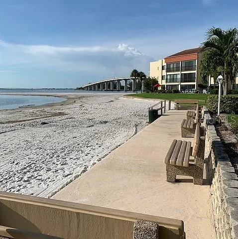 800 S Gulfview Blvd #302 — Photo 30
