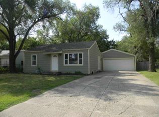 313 W Summey Ave, Wichita, KS 67217