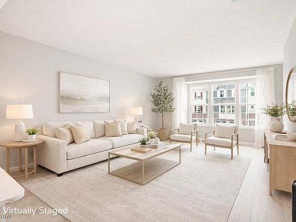 3rd image of 4005 N Steels Cir