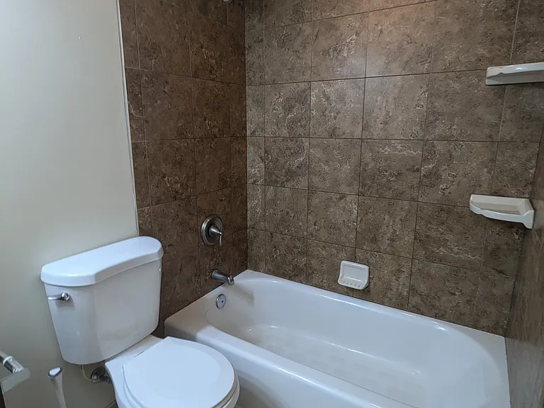 274 E 10th Ave N #1 — Photo 9