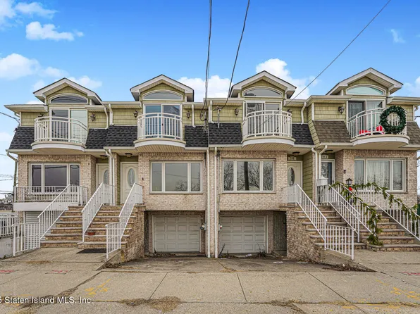 795 Father Capodanno Blvd, Staten Island, NY 10305