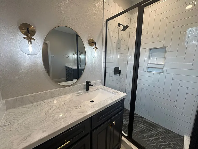 216 N Harrison St — Photo 8