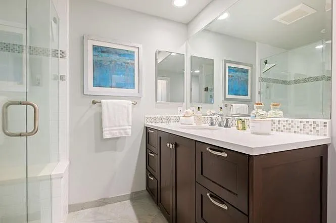 2727 Miradero Dr #302 — Photo 2