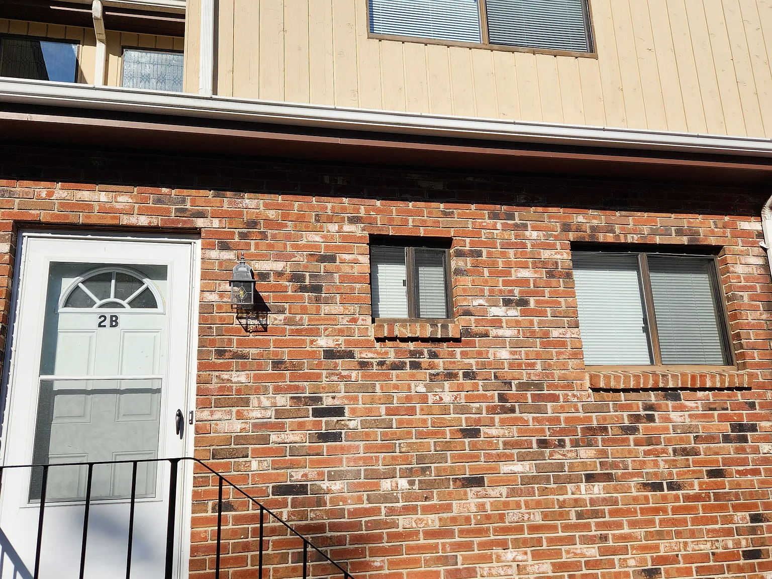 2 bed, 1.5 bath, 1650 sqft, $3,400 — Photo 1