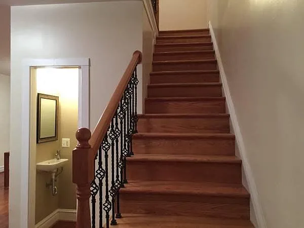 212 Adams St NE — Photo 10