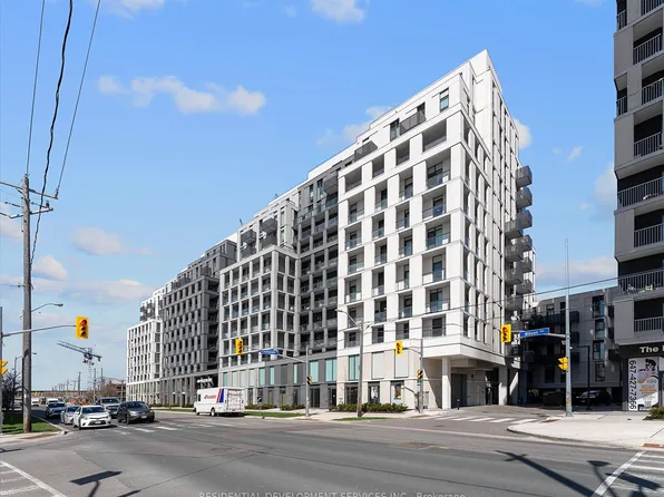 500 Wilson Ave #404, Toronto, ON M5M 3B1