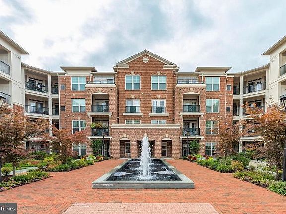 3rd image of 2905 Saintsbury Plz APT 113