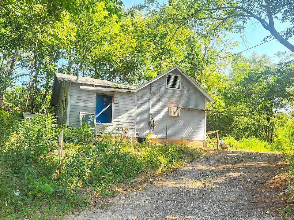 1st image of 112 Lois Ln