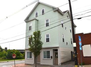 669 Wickenden St, Providence, RI 02903