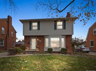 6713 Rosedale Blvd, Allen Park, MI 48101