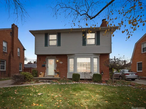 6713 Rosedale Blvd, Allen Park, MI 48101
