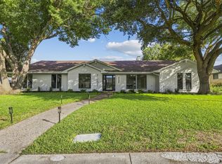 7031 Hunters Ridge Dr, Dallas, TX 75248