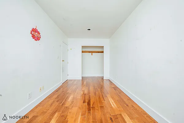 Rented by Nooklyn NYC LLC | media 7