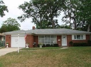 3042 Pinehurst Rd, Toledo, OH 43613