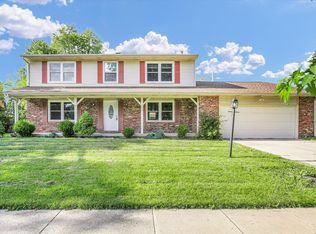 1508 Harrington Dr, Champaign, IL