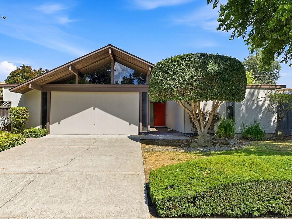 1st image of 804 Piper Ave
