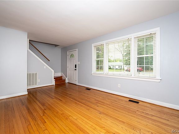 5th image of 8404 Weldon Dr