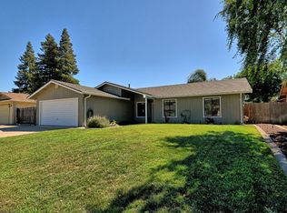 9851 Country Meadow Dr, Stockton, CA 95209