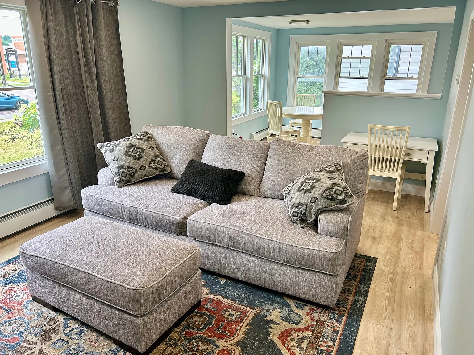 1 bed, 725 sqft, $2,300 — Photo 2