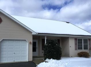 109 Carriage Ct, Kutztown, PA 19530