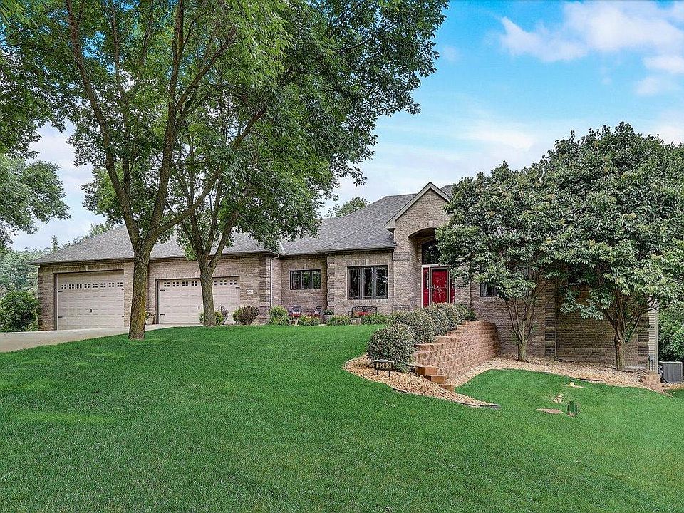 8262 244th St, Forest Lake, MN 55025 Zillow
