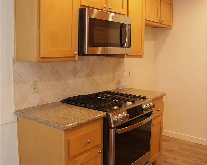 2323 Huntington St #701 — Photo 9