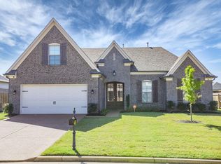 70 Chesnut Ridge Dr, Oakland, TN 38060