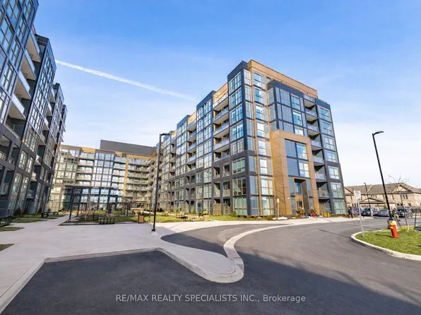2343 Khalsa Gate #403, Oakville, ON L6M 0X7