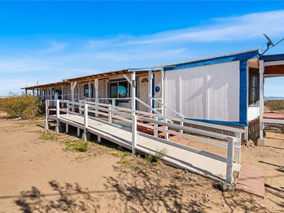 628 S Stewart Mountain Rd, Golden Valley, AZ, 86413