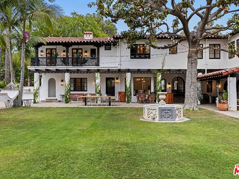 9451 Sunset Blvd — Photo 7
