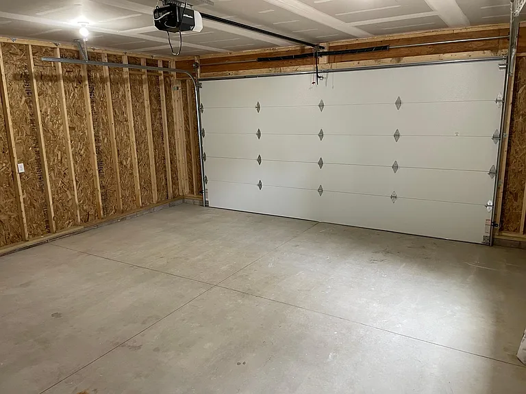 Oversized garage