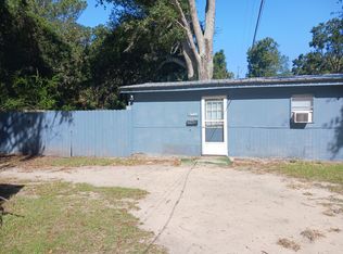 687 Riley Rd #B-2, Charleston, SC 29412