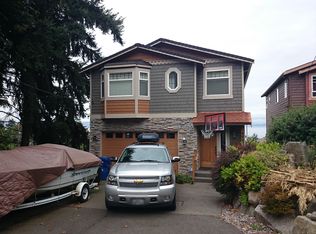 8639 Fauntleroy Pl SW, Seattle, WA 98136