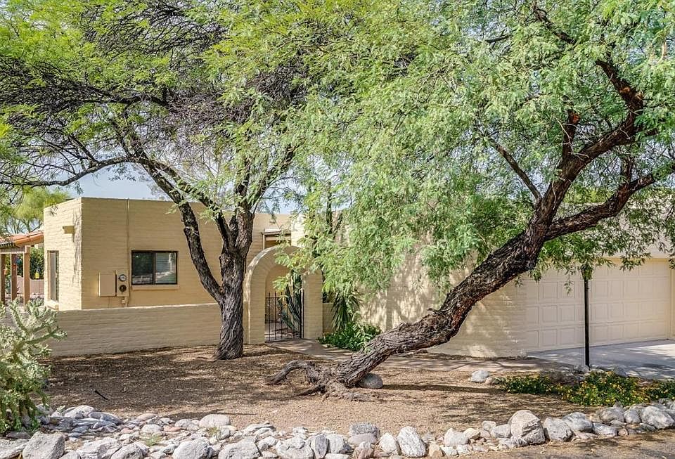 1st image of 5750 E Camino Del Tronido