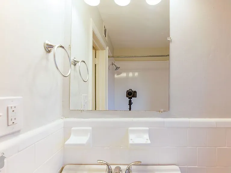 2103 Suitland Ter SE #201 — Photo 26