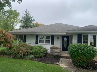 10433 Hoagland Rd, Hoagland, IN 46745