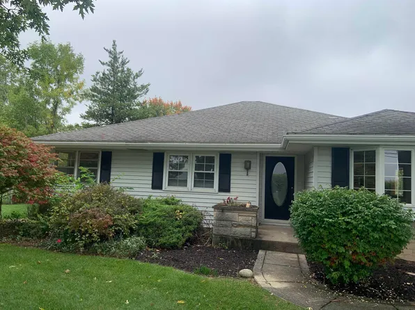 10433 Hoagland Rd, Hoagland, IN 46745